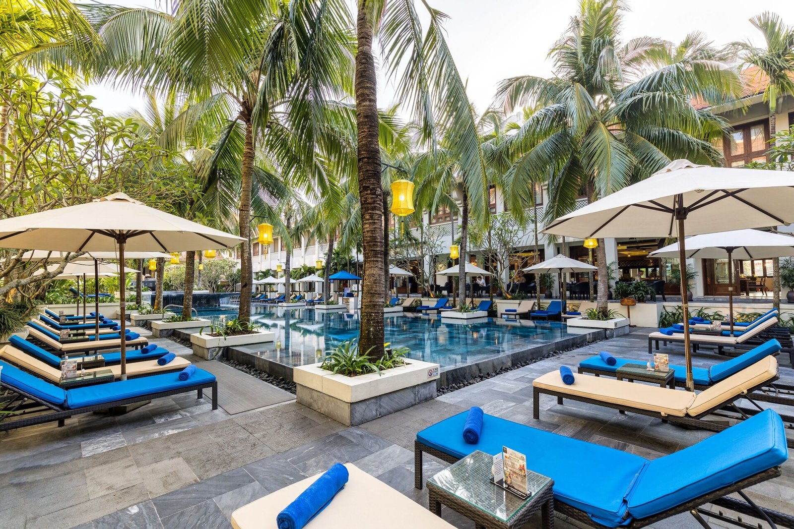Almanity Hội An Resort saltwater pool