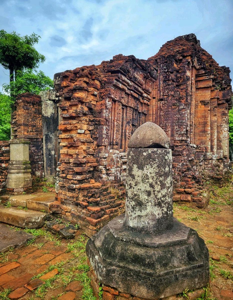 Close-up of Mỹ Sơn sandstone reliefs