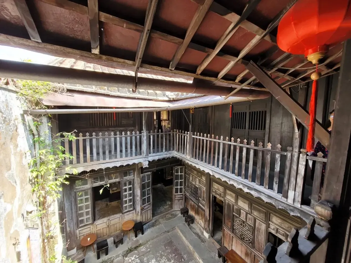Interior courtyard of Tan Ky Old House