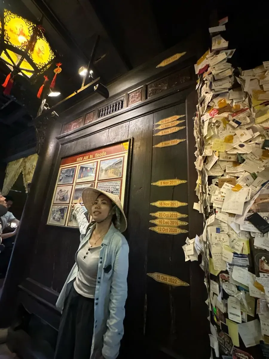 Guide explaining museum artifacts
